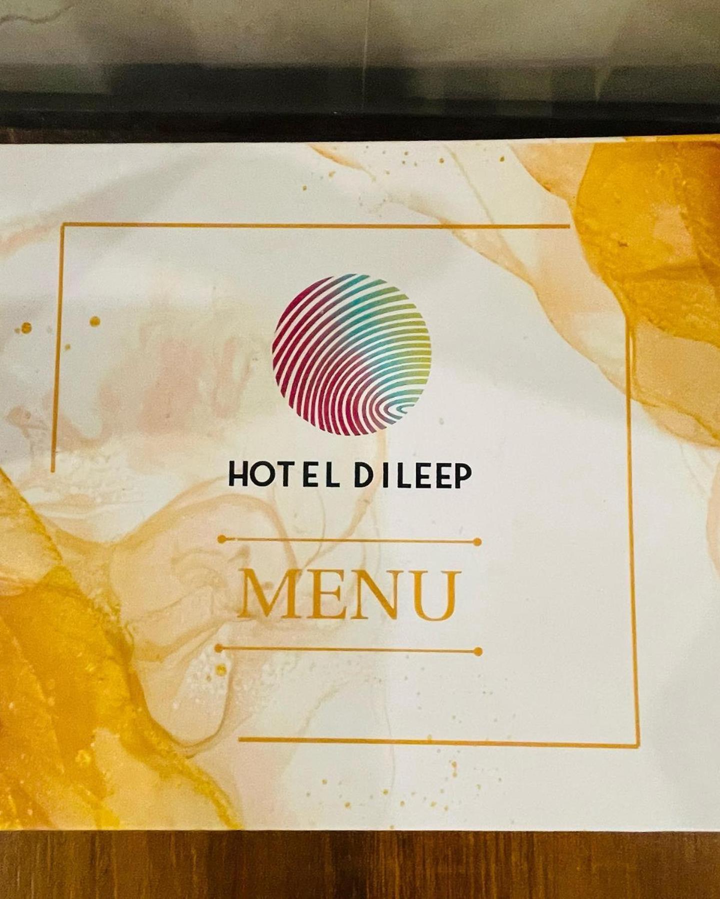 Hotel Dileep42 ラクナウ エクステリア 写真